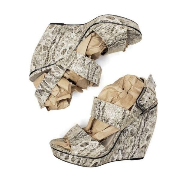 Rebecca Minkoff Women's Snake Print strappy Wedge Sandals Size 7 - Picture 14 of 16